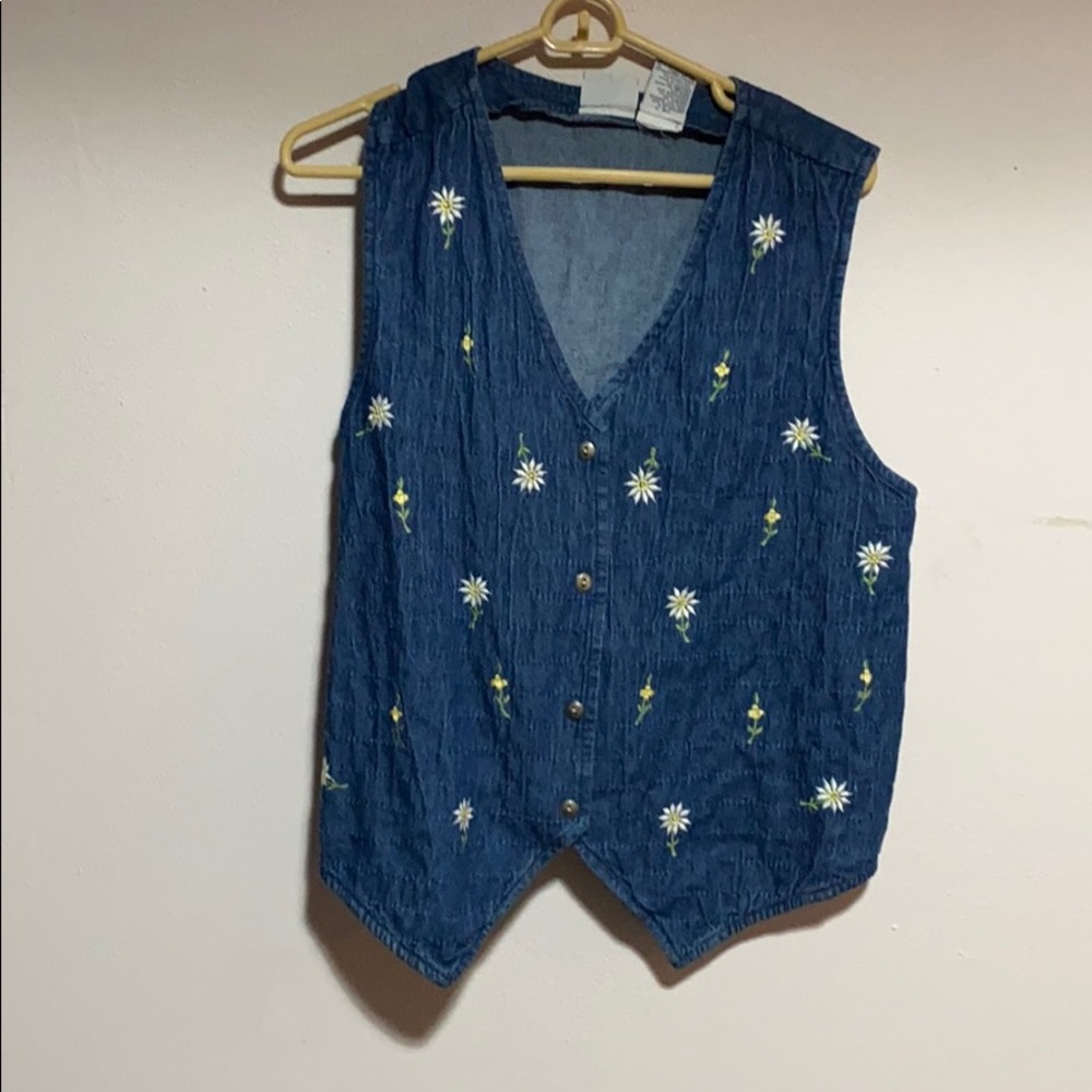 Denim daisy vest